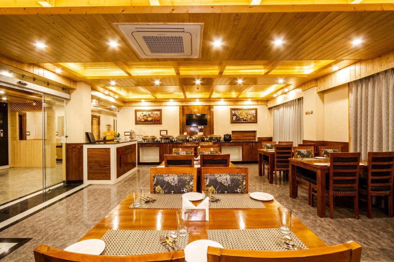 Suryansh Regency Manali Centrally Heated Air Cooled With Private Balconies Manāli Eksteriør billede